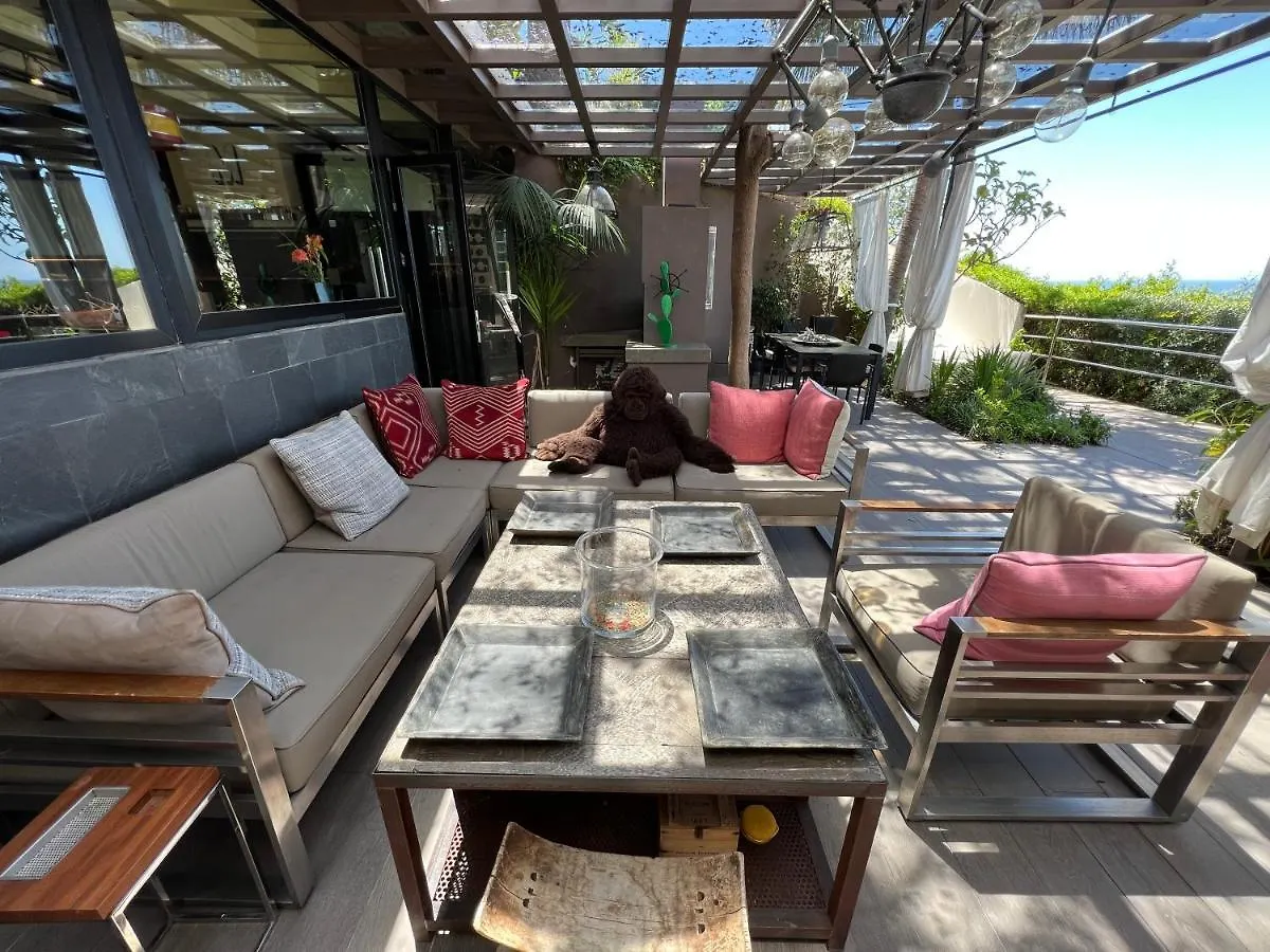 Fucsia Luxury Hotel